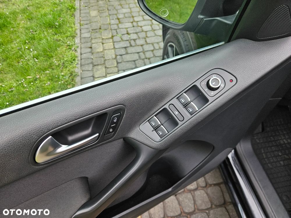Volkswagen Tiguan 2.0 TDI DPF 4Motion Team - 9