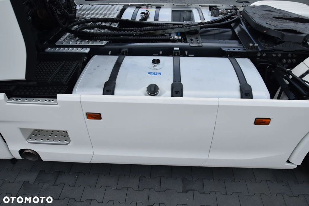 Scania 500S / FULL AIRMATIC / HYDRAULIKA / RETARDER / KLIMATYZACJA POSTOJOWA / ACC / KLIMA / 2 ZBIORNIKI PALIWA / FULL LEDY / FULL SPOILERY / SERWISOWANA / SPROWADZONA - 17