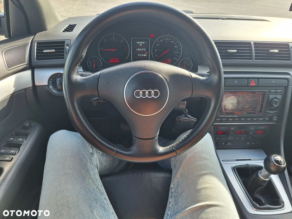 Audi A4 Avant 1.9 TDI - 8