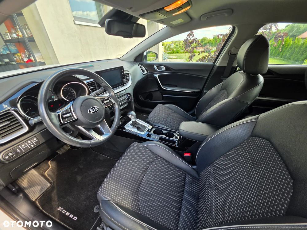 Kia XCeed 1.6 GDI PHEV L Business Line DCT - 2