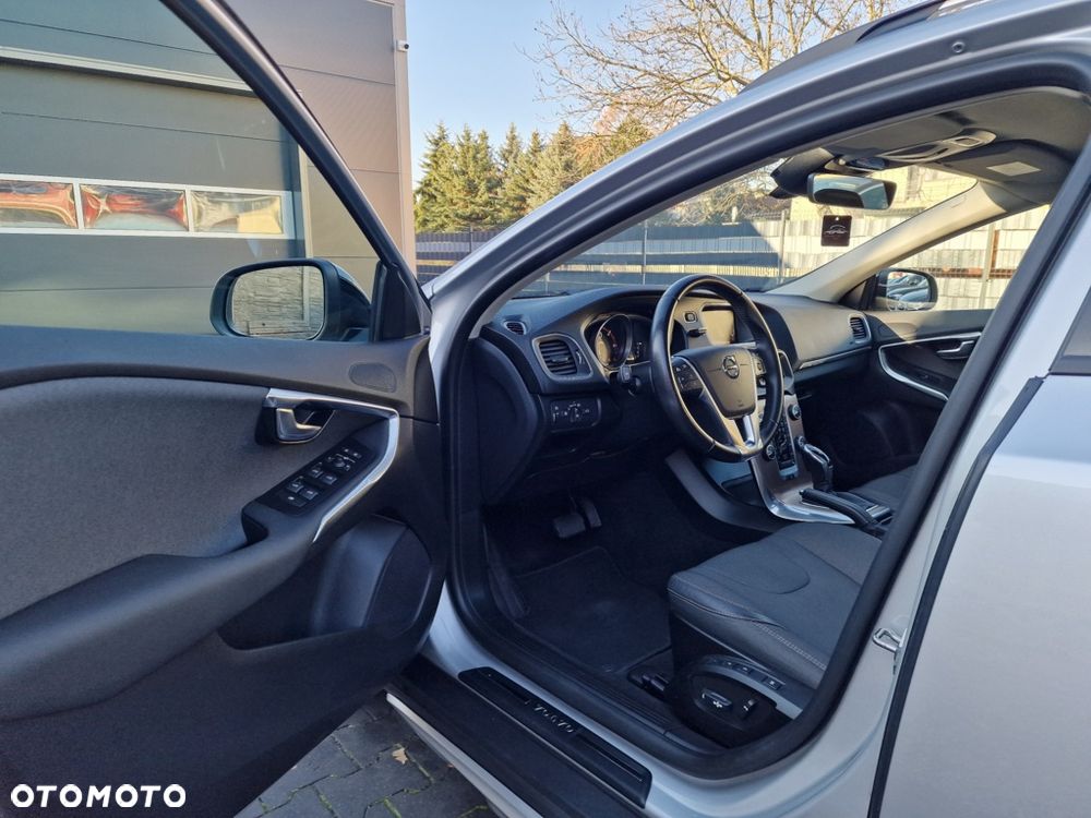 Volvo V40 Cross Country D2 Geartronic Momentum - 15