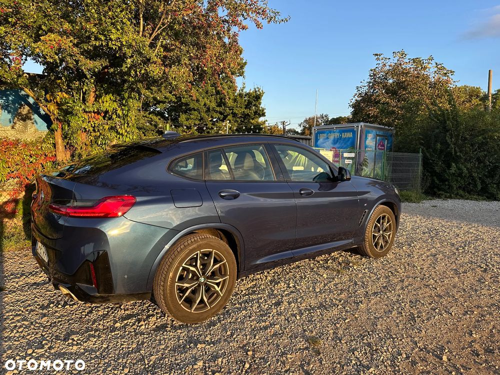 BMW X4 - 4