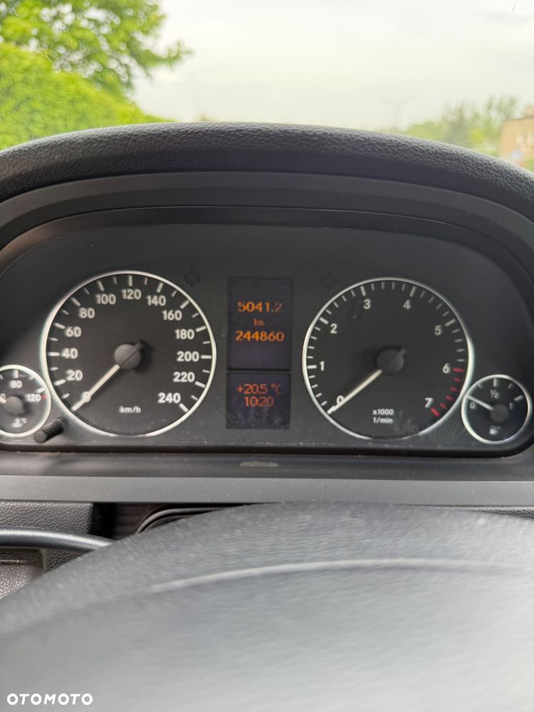 Mercedes-Benz Klasa A 170 Classic - 11