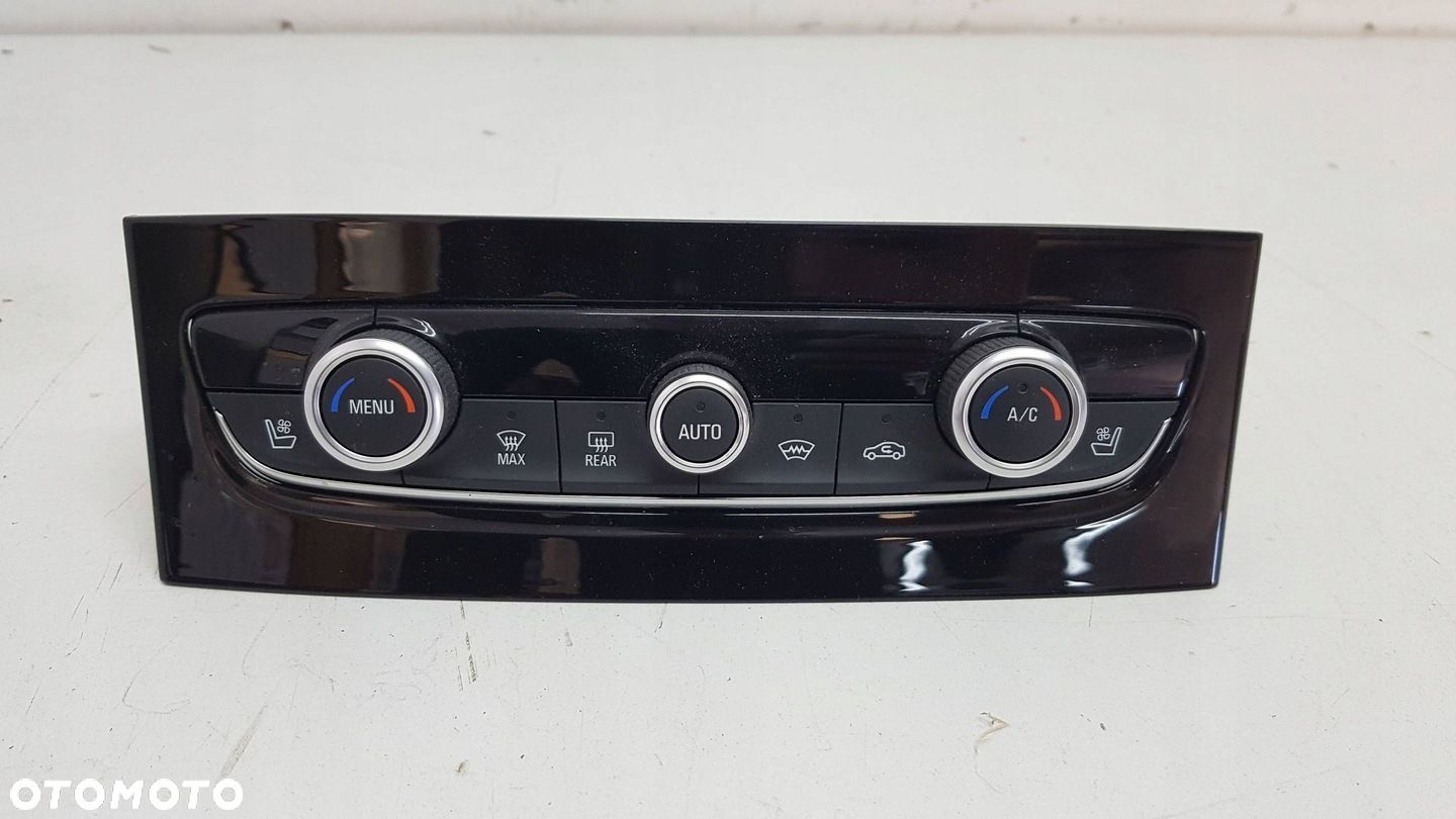 Opel Grandland X 17- Panel klimatyzacji ogrzewania EU - 1