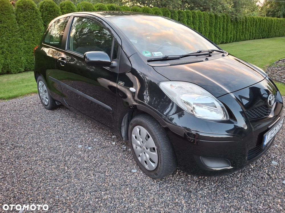 Toyota Yaris 1.33 Luna - 2