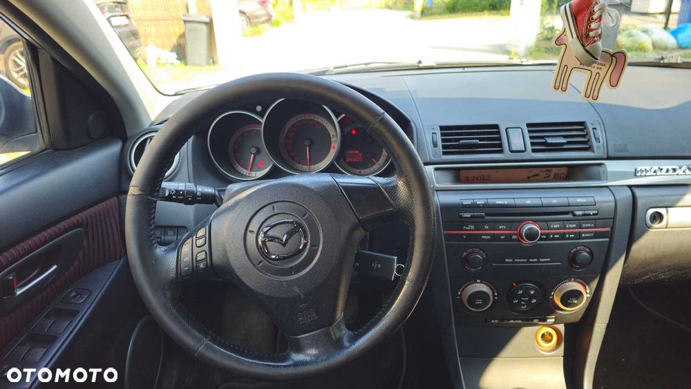 Mazda 3 - 5