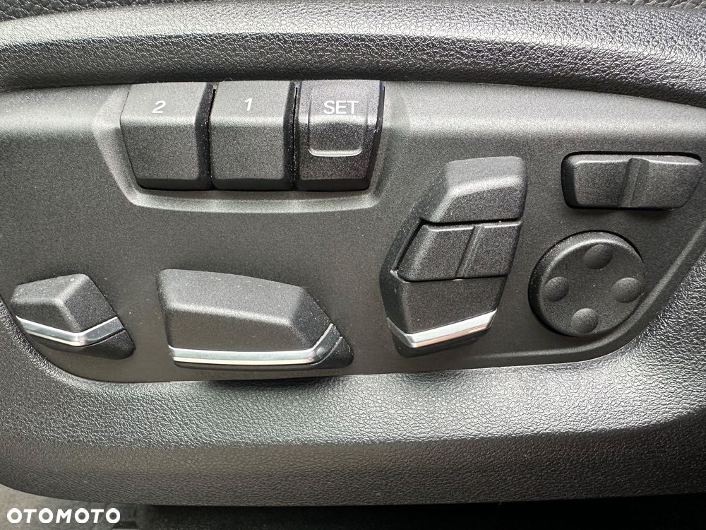 BMW X5 xDrive40d - 18