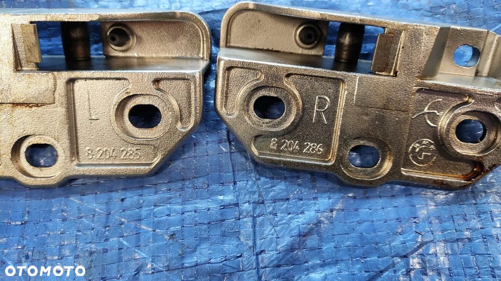 RYGIEL ZACZEP PODKŁADKA ŚRUBA LISTWA SŁUPKA DACHU KOMPLET 8204285 8204286 7148934 BMW E64 - 4