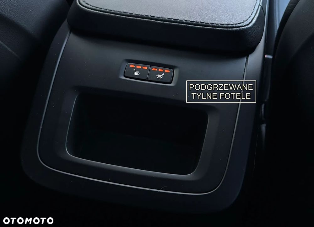 Volvo XC 90 B5 D AWD Plus Bright - 23