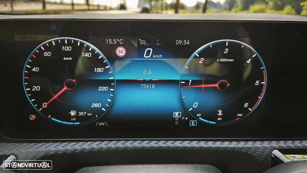 Mercedes-Benz CLA 180 d Shooting Brake Business Solutions Aut. - 41