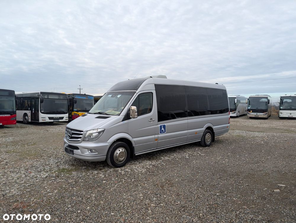 Mercedes-Benz Sprinter 519 - 11