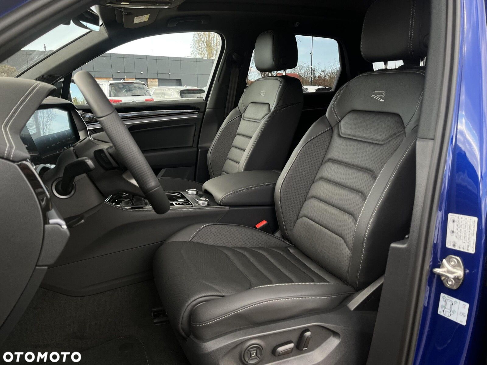 Volkswagen Touareg 3.0 V6 TDI 4Motion R-Line - 13
