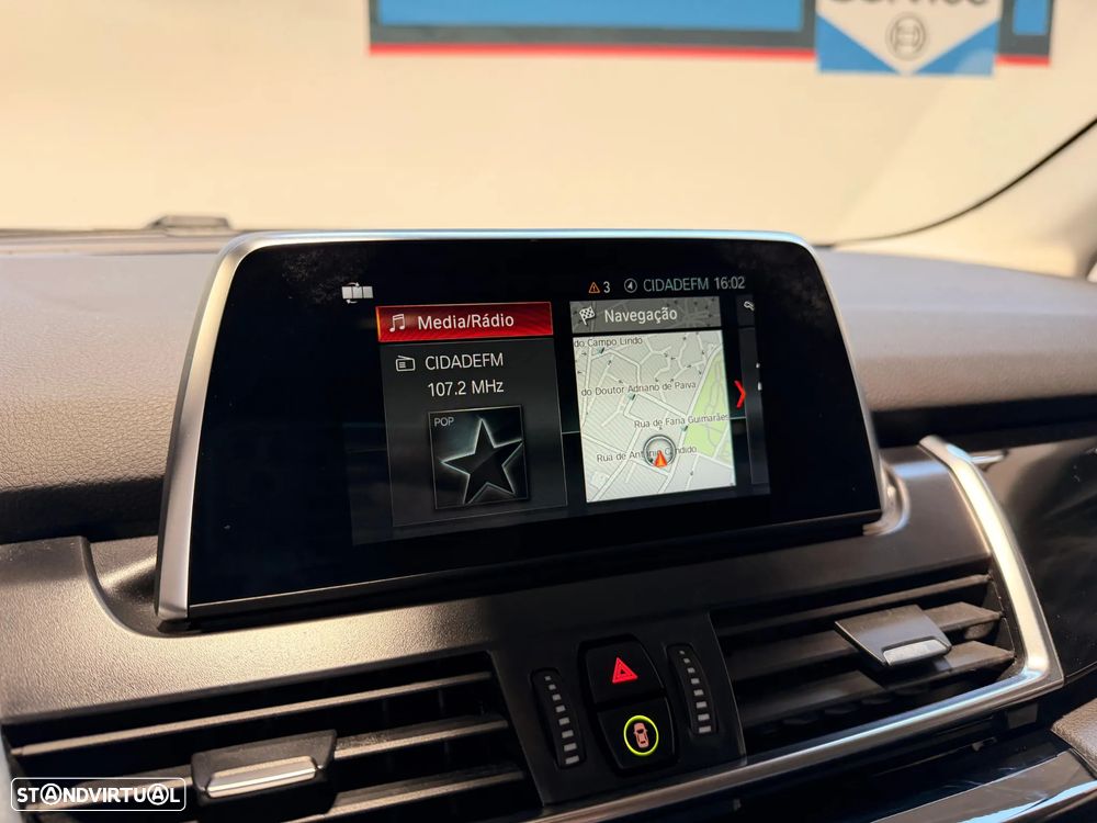 BMW 216 Active Tourer d Line Sport Auto - 22