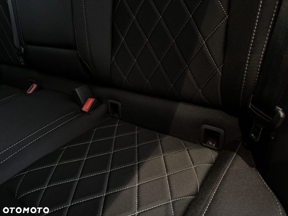 Skoda Karoq 1.5 TSI ACT Sportline DSG - 21