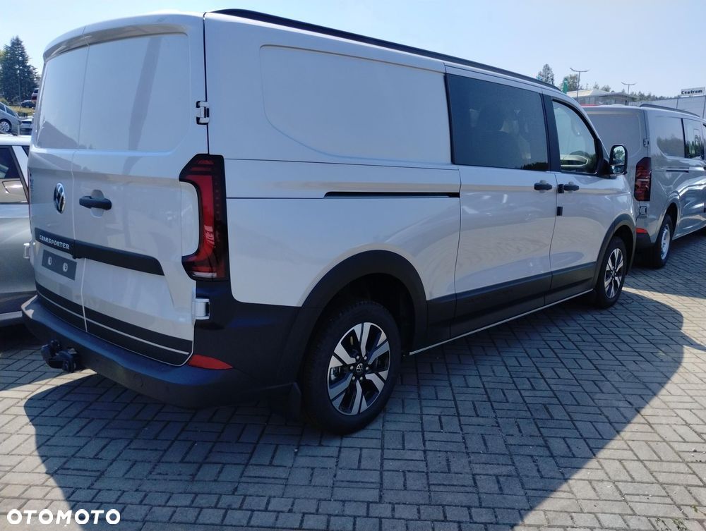 Volkswagen Transporter TDI L2H1 Plus automat - 4