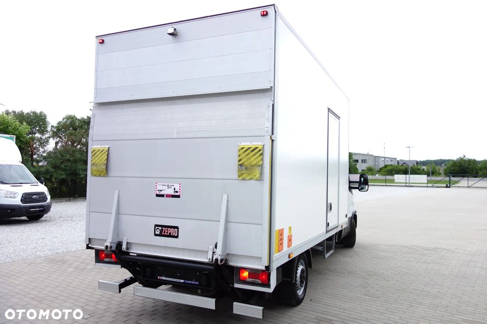 Iveco Daily 35-160 Automat HI-Matic Kontener 4.20 M +Winda 750 kg. Klima Kamera Ledy - 3