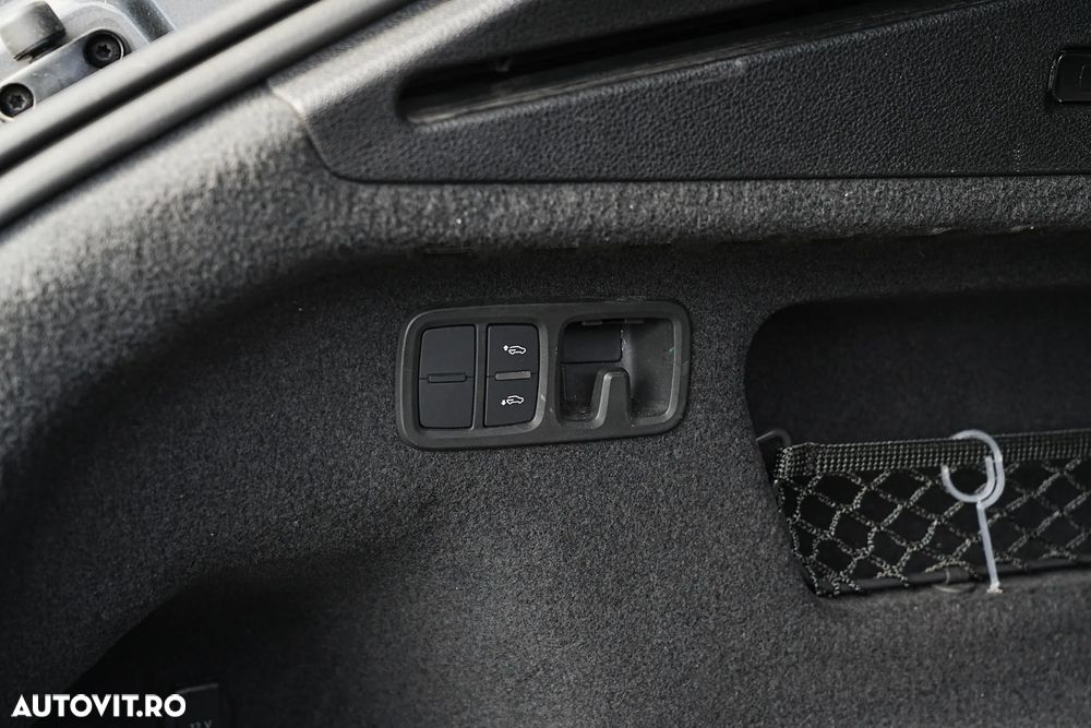 Audi Q8 - 16