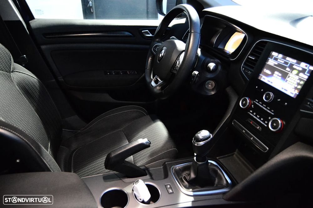 Renault Mégane Sport Tourer 1.2 TCE Intens - 16