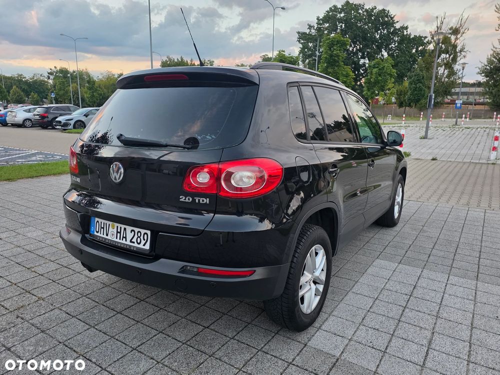 Volkswagen Tiguan - 6