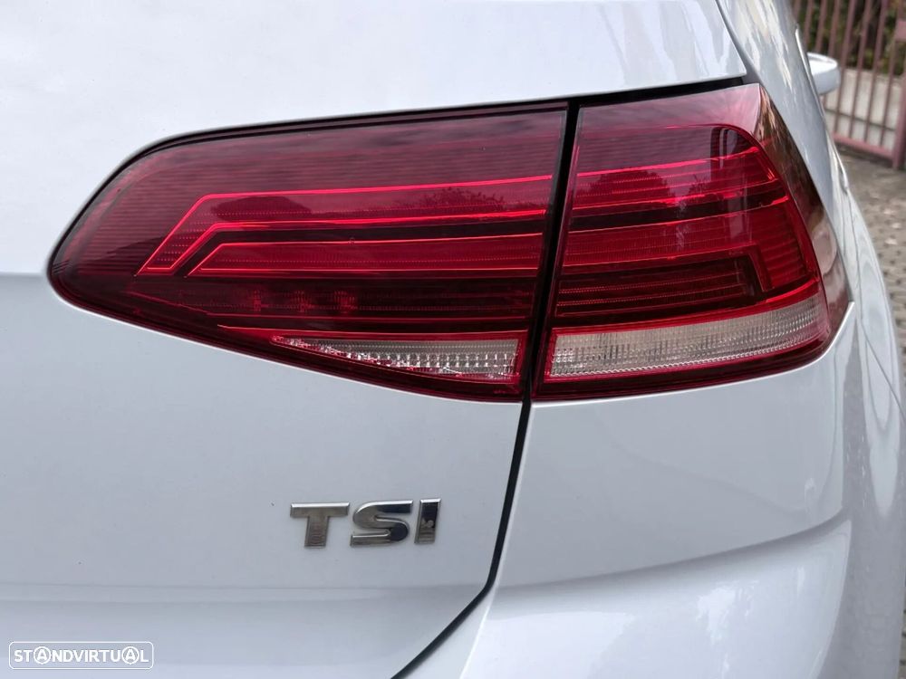 VW Golf 1.0 TSI Confortline - 22