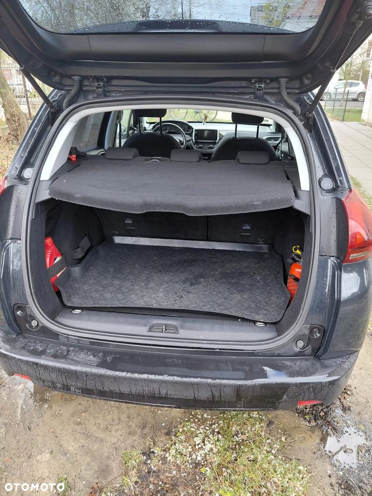 Peugeot 2008 1.2 Pure Tech Access EU6 - 5