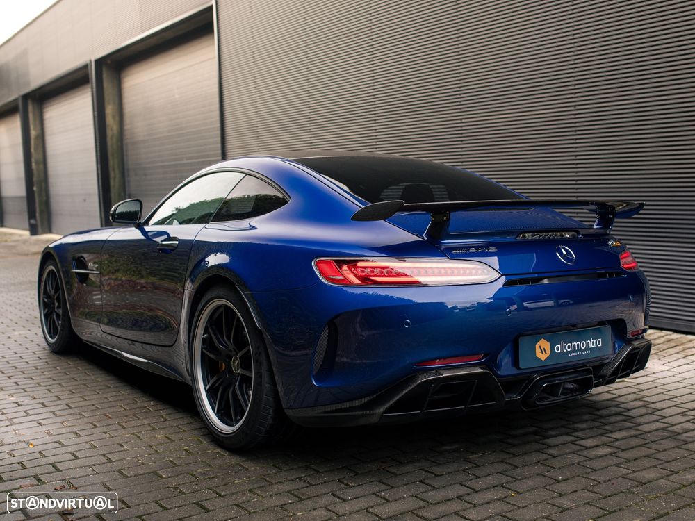 Mercedes-Benz AMG GT R - 15
