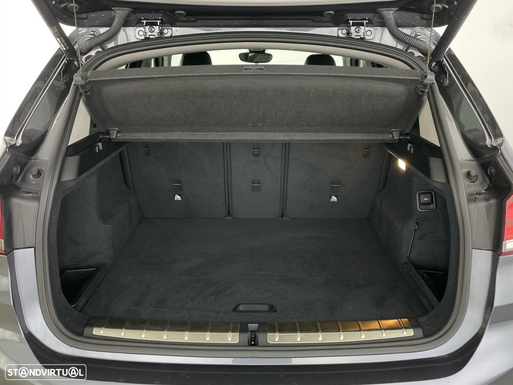 BMW X1 16 d sDrive Auto - 13