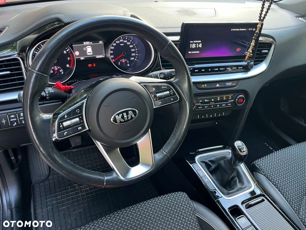 Kia XCeed 1.4 T-GDI L Business Line - 14