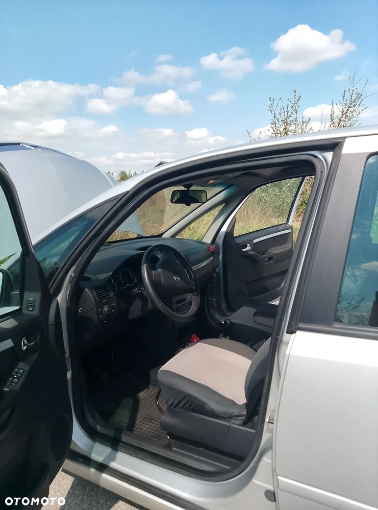 Opel Meriva 1.6 T OPC - 14