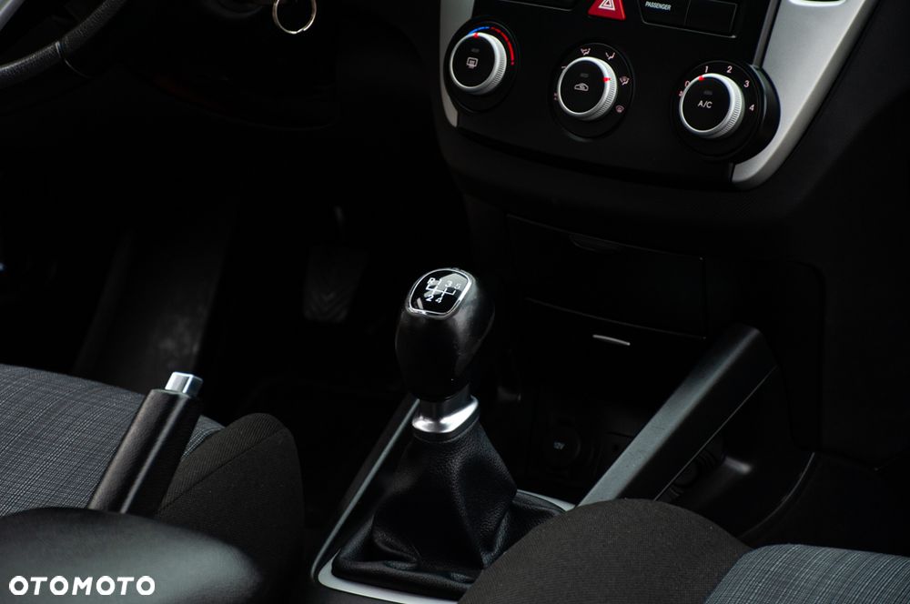 Kia Ceed 1.4 CVVT LX - 24