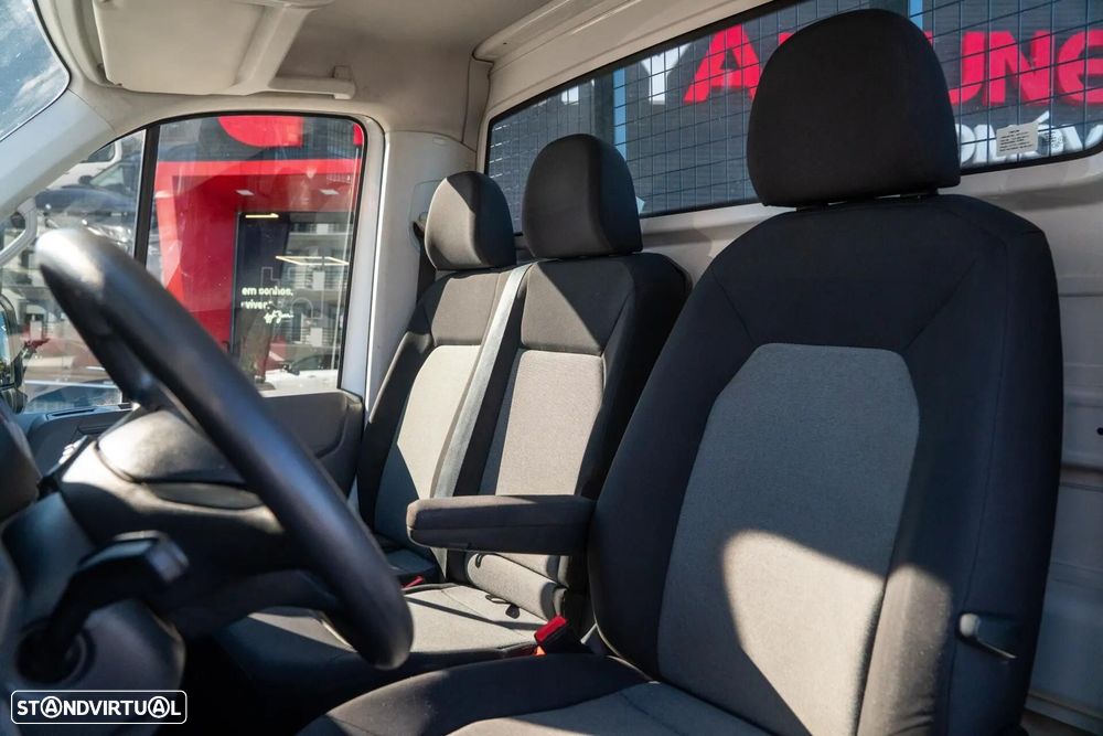 VW Crafter 35 2.0 TDI CD L4 Longo 4Motion - 6