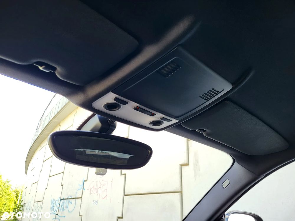 BMW Seria 1 116i - 11
