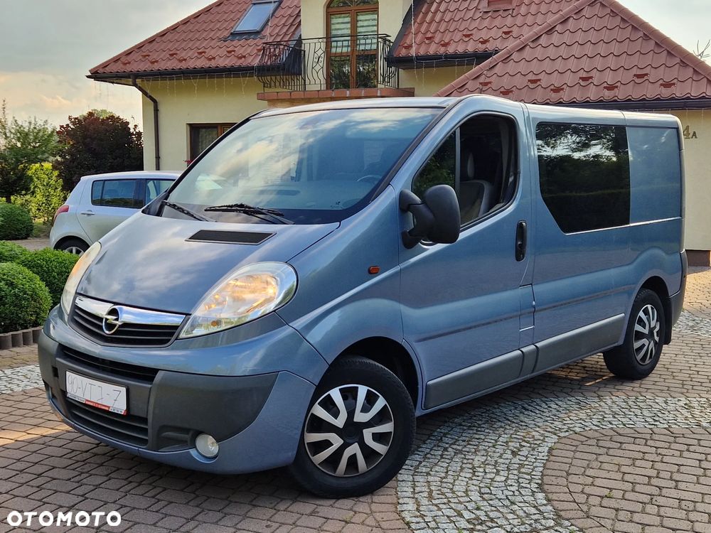 Opel VIVARO - 1