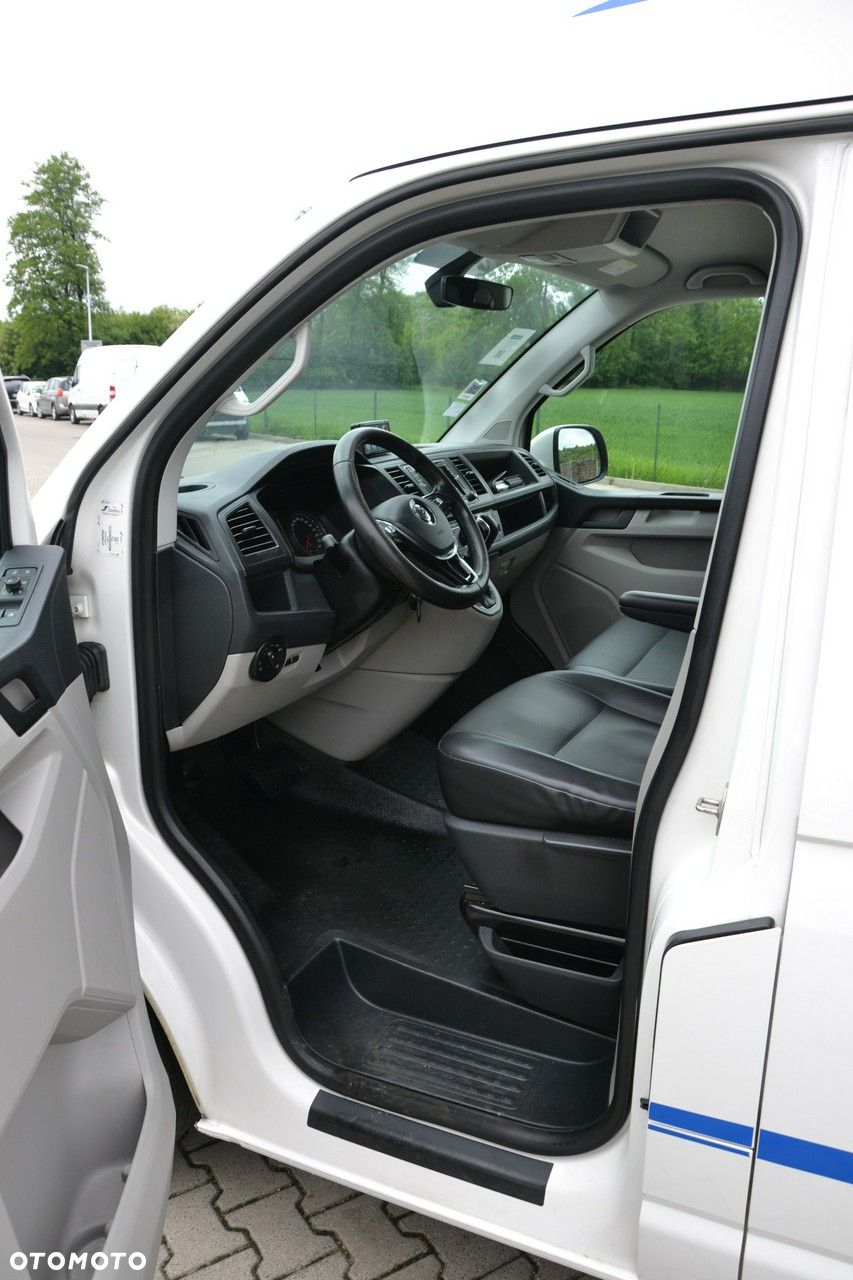 Volkswagen Transporter - 14