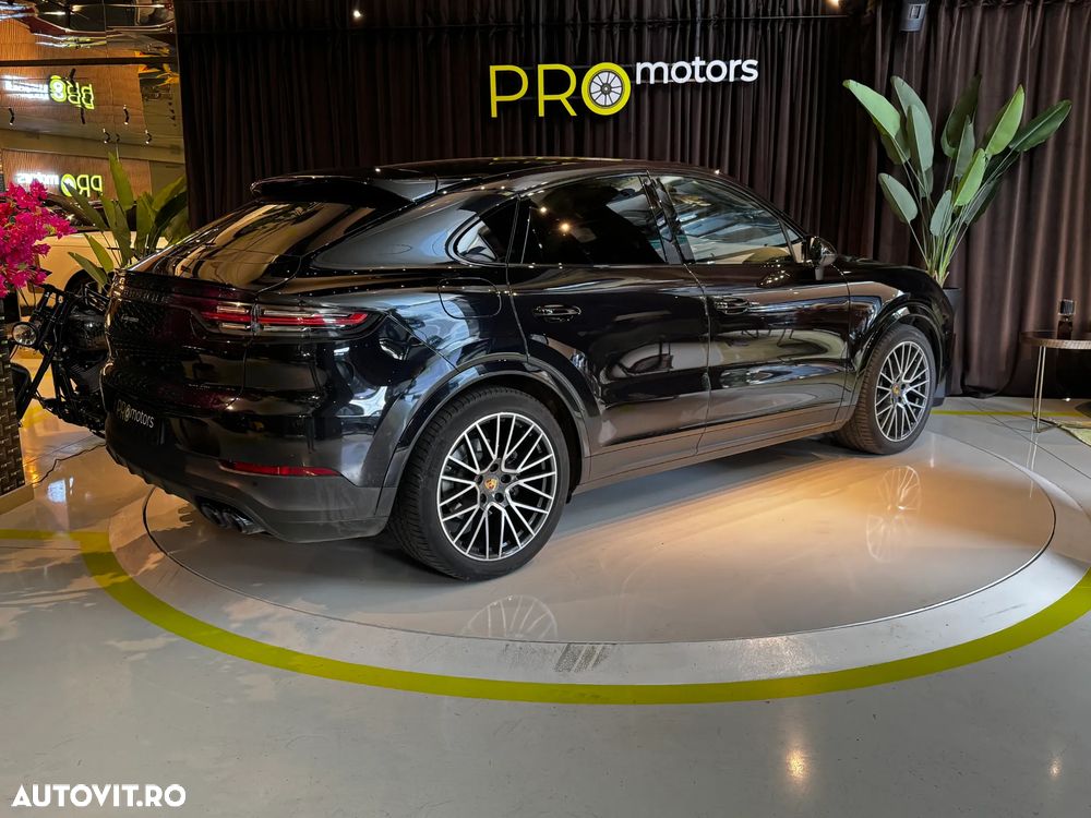 Porsche Cayenne Coupe - 4