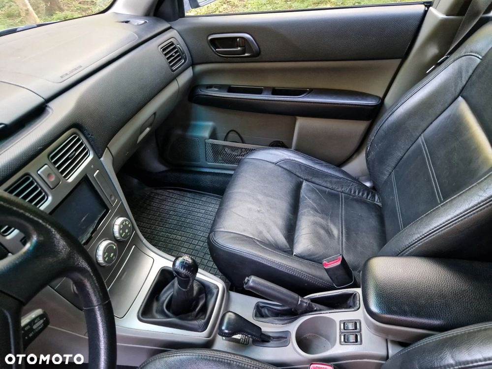 Subaru Forester 2.0X Trend - 11