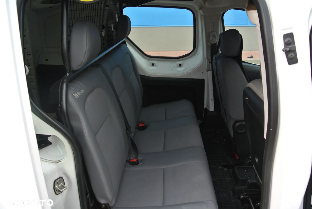 Peugeot PARTNER - 14