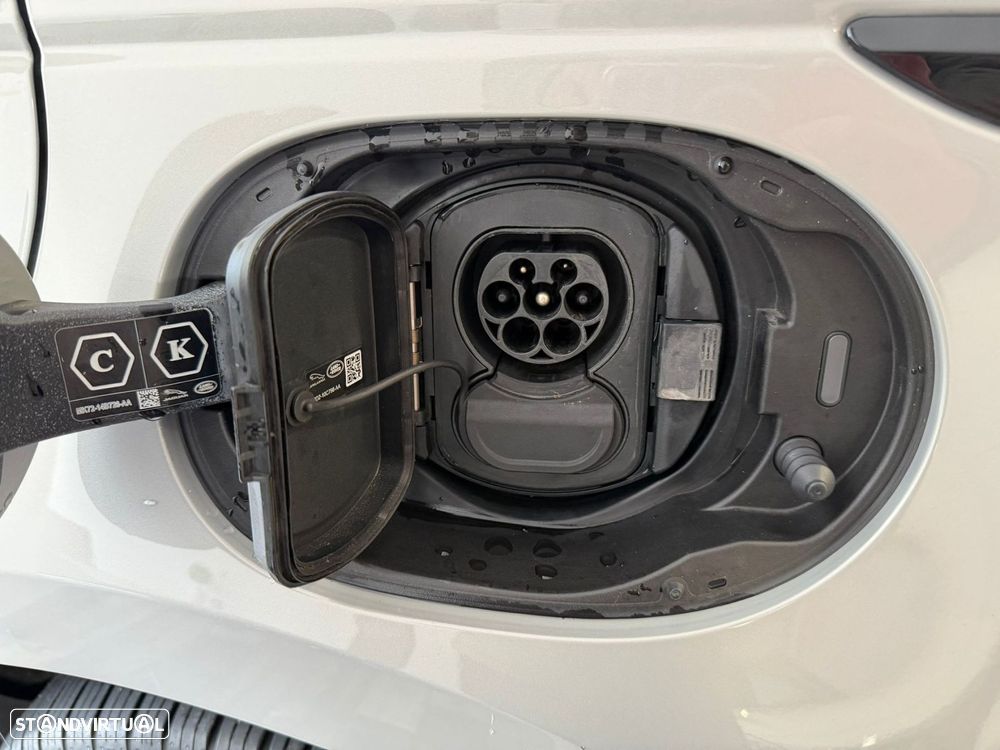 Land Rover Range Rover Evoque 1.5 P300e AWD Bronze Collection Auto - 35