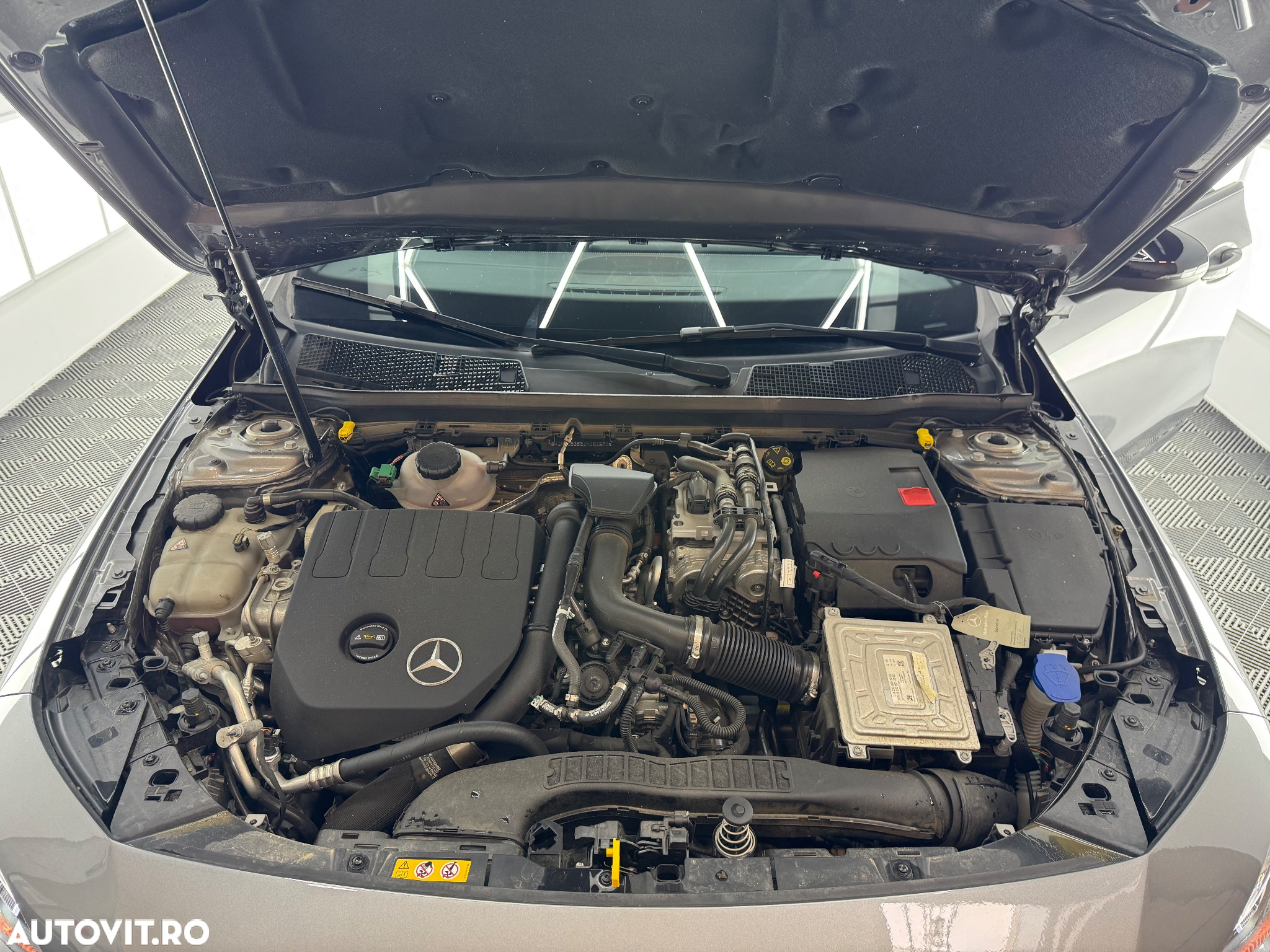Mercedes-Benz CLA 250 e 8G-DCT Edition 2020 - 10