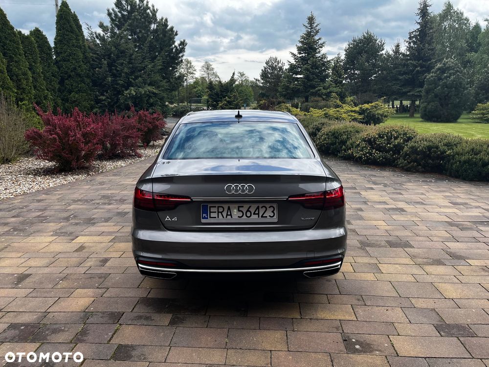 Audi A4 Limousine 40 TFSI quattro S tronic - 5