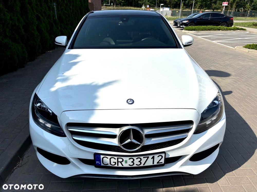 Mercedes-Benz Klasa C 300 9G-TRONIC AMG Line - 9
