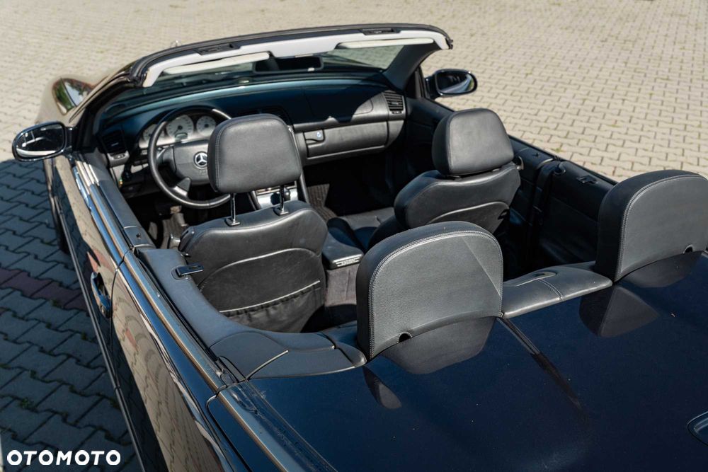 Mercedes-Benz CLK - 7