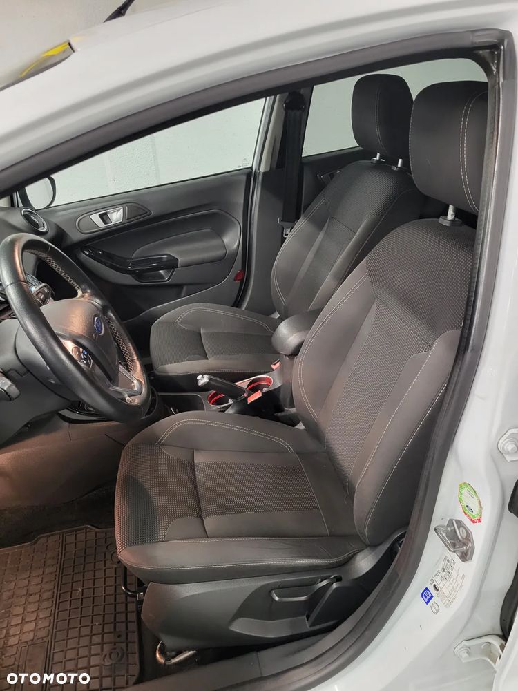 Ford Fiesta 1.0 EcoBoost Trend EU6 - 10