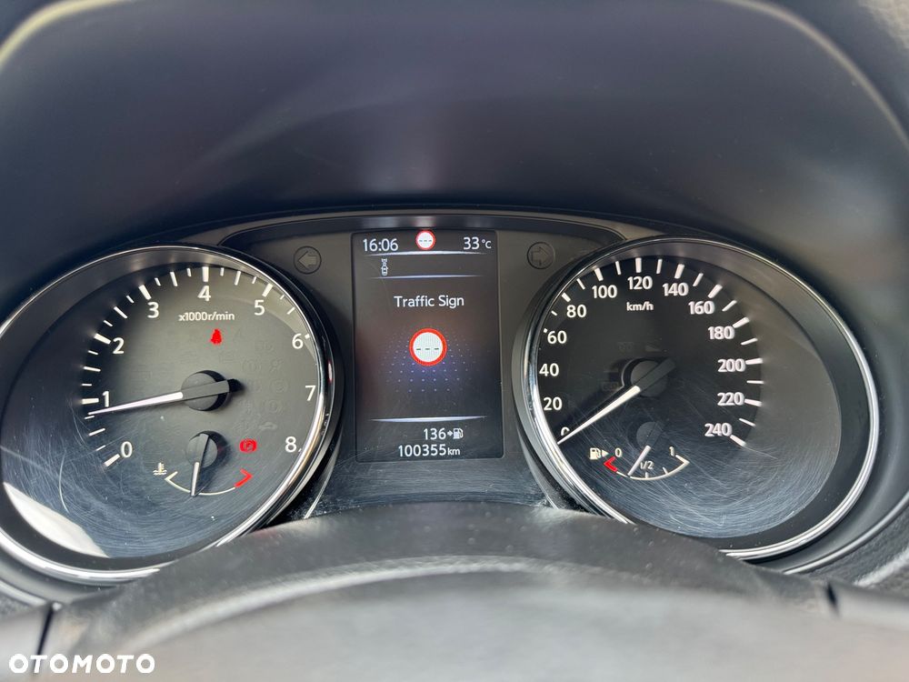 Nissan Qashqai 1.2 DIG-T N-Connecta - 30