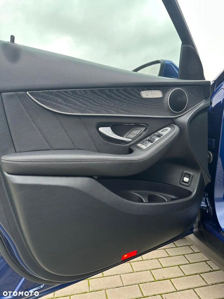 Mercedes-Benz GLC - 19