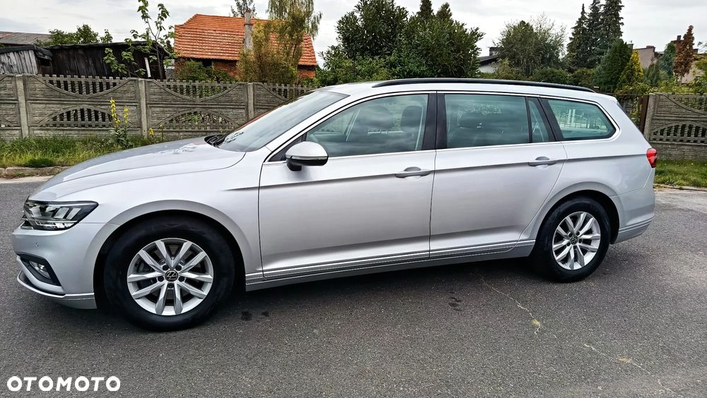 Volkswagen Passat 2.0 TDI SCR DSG - 23