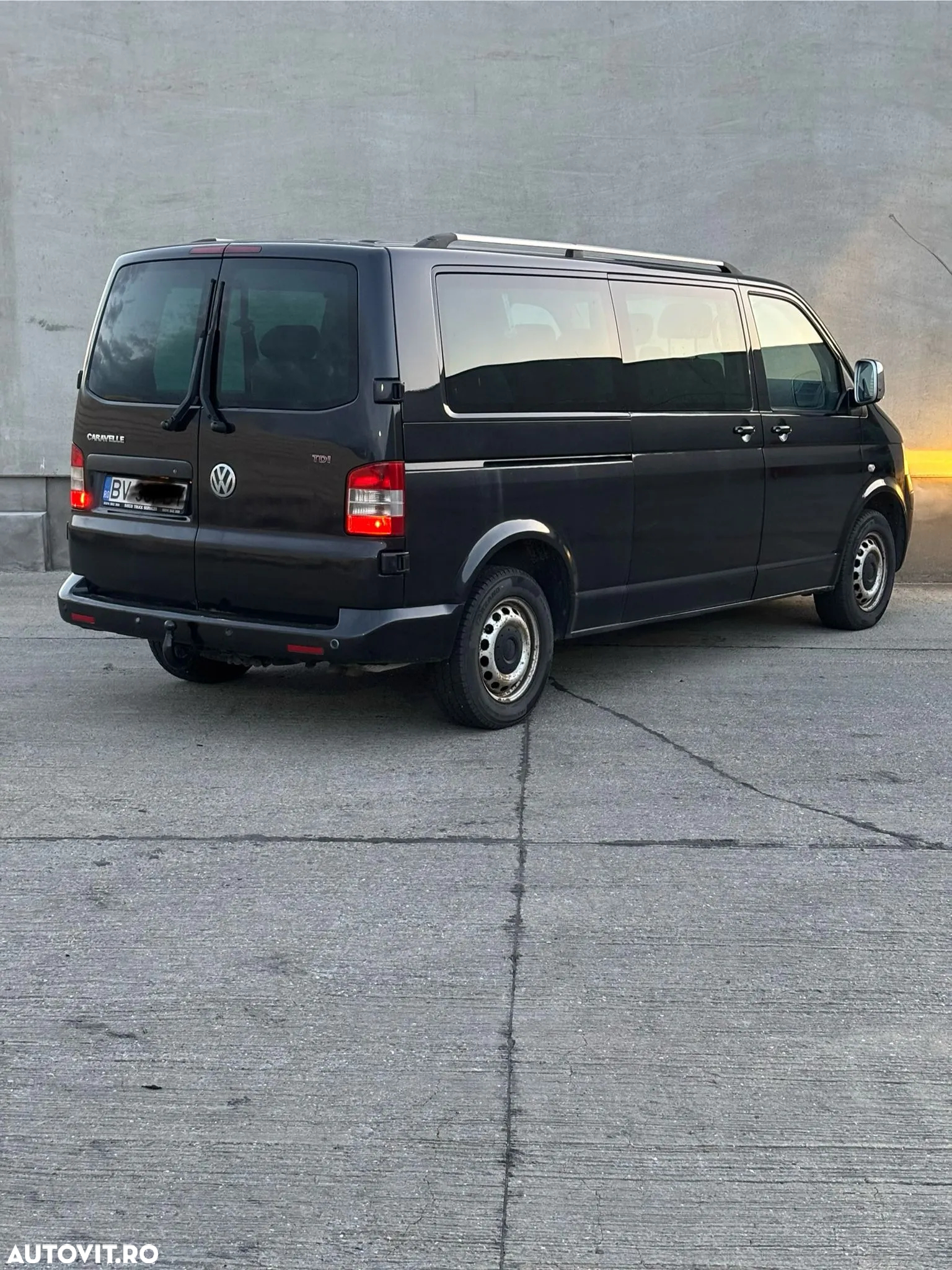 Volkswagen Transporter - 4