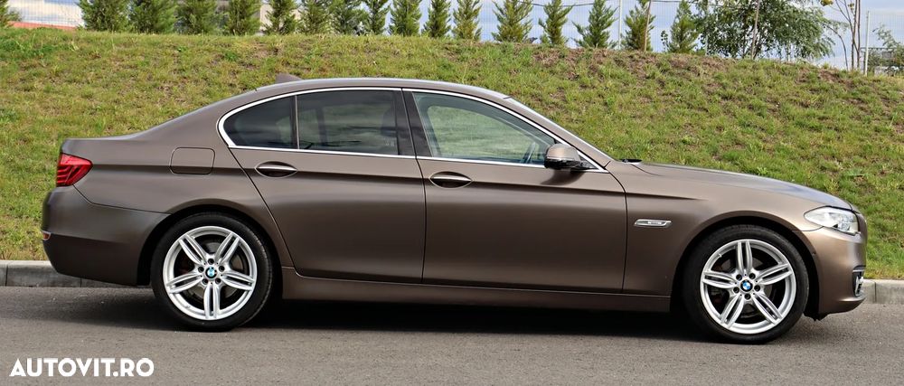 BMW Seria 5 520d - 8