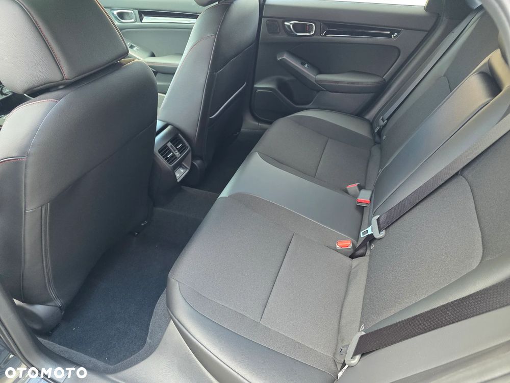 Honda Civic 2.0 i-MMD eHEV Sport CVT - 12