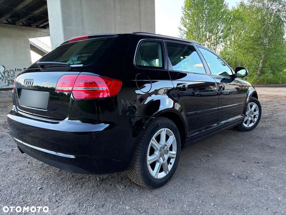 Audi A3 Sportback 1.4 TFSI S tronic Ambiente - 16